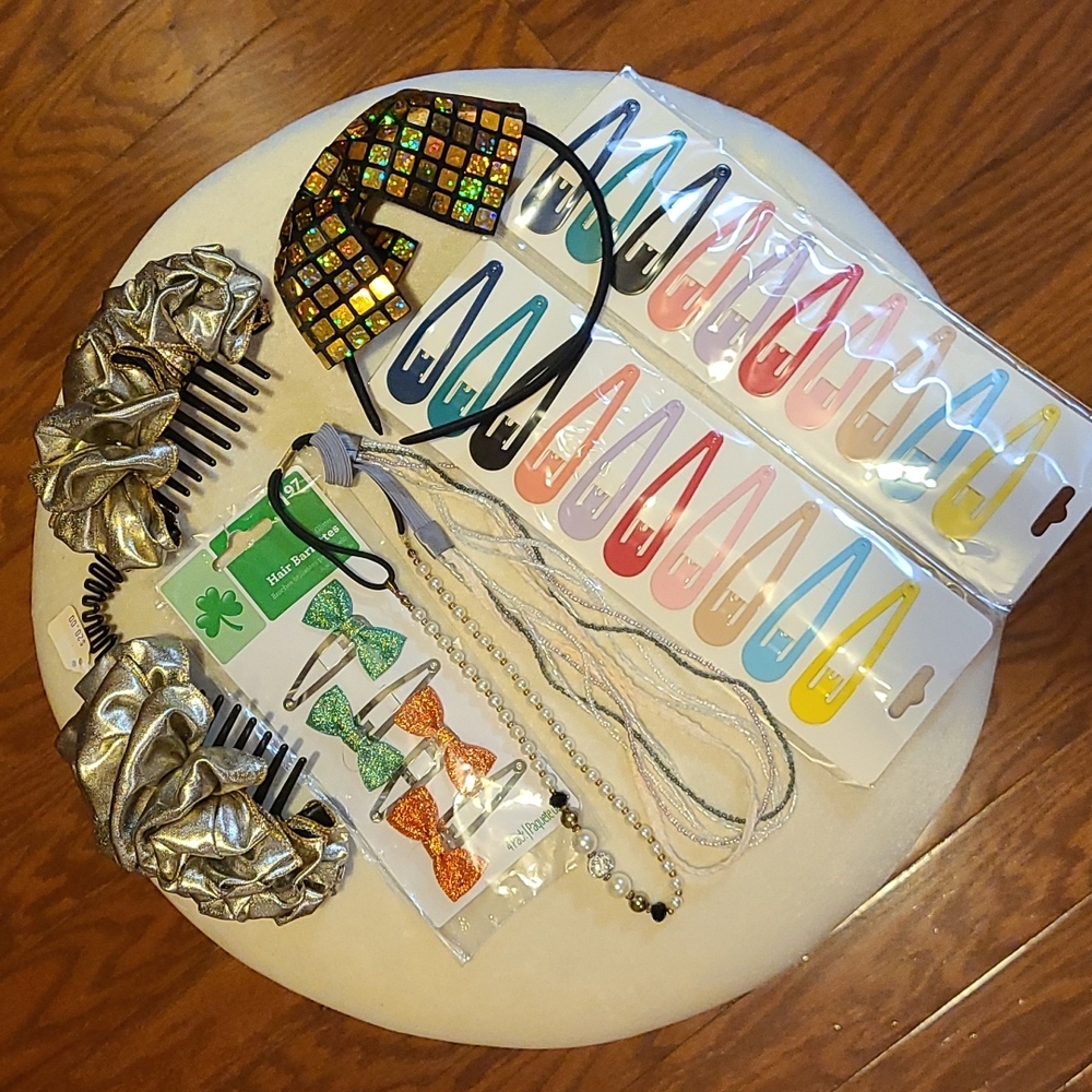 Hair clips, barrettes, and headbands!  Make an offer!